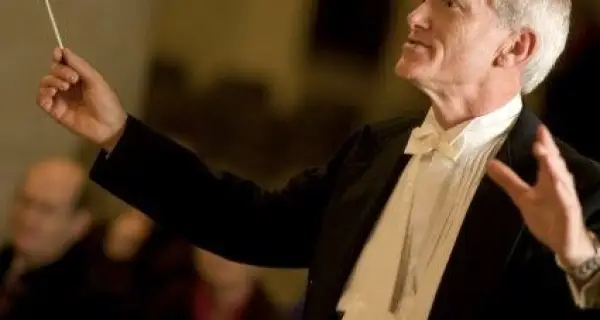 Peter Allwood &ndash; Conductor