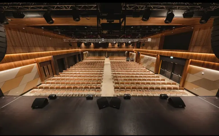 Mandela Hall,  Belfast
