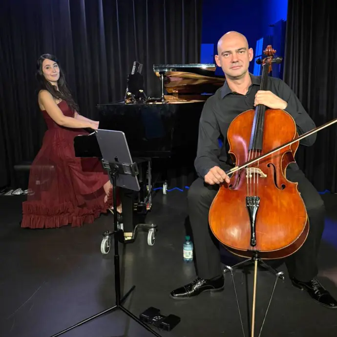 Dmitry Shameev (Violoncello)