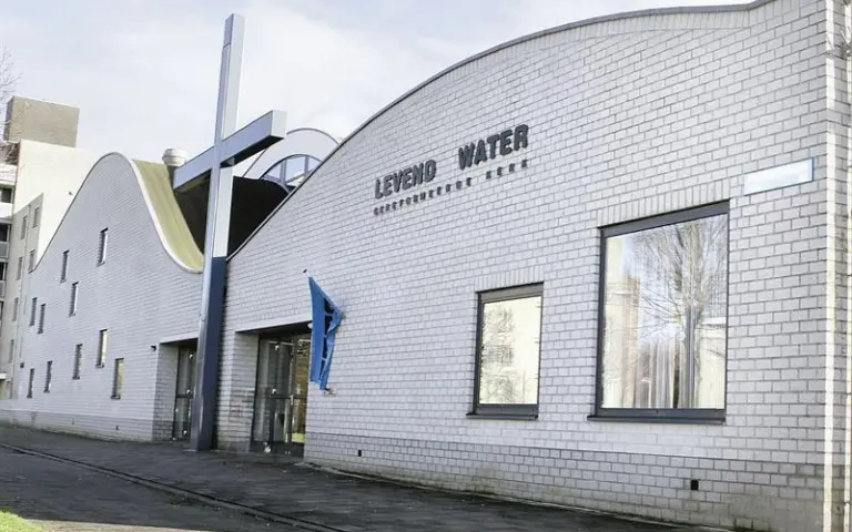 Levend Water Kerk, Almere