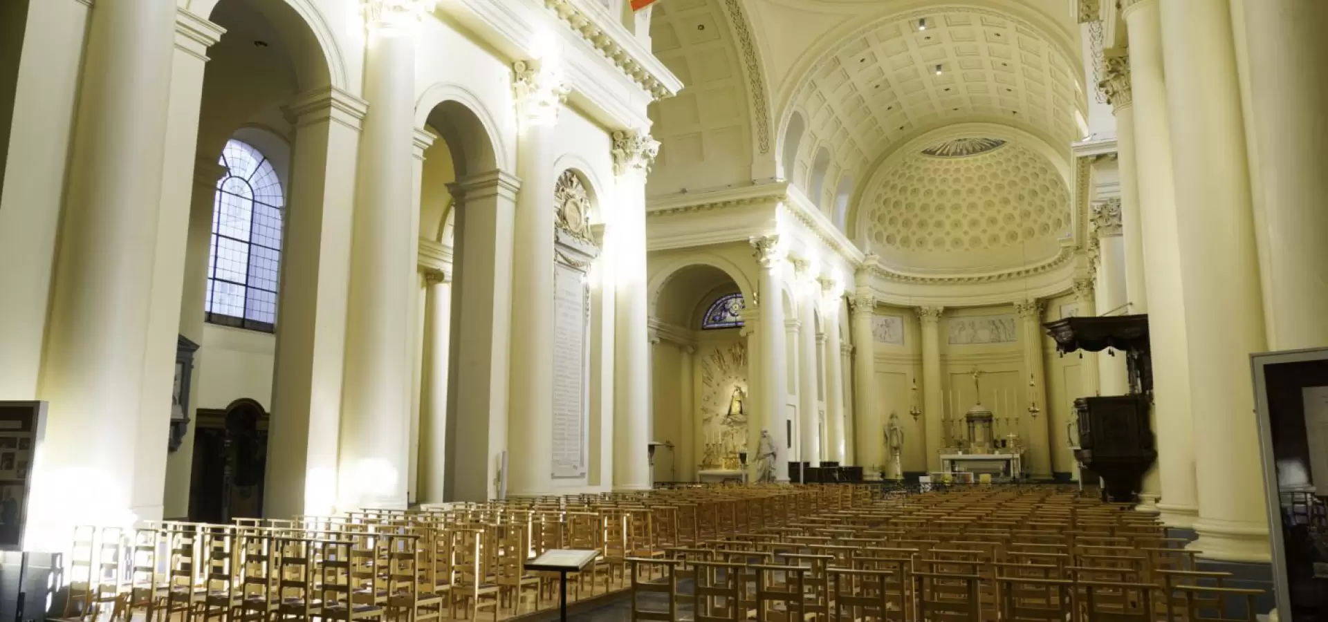 Sint-Jacob-op-de-Koudenbergkerk, Brussel photo