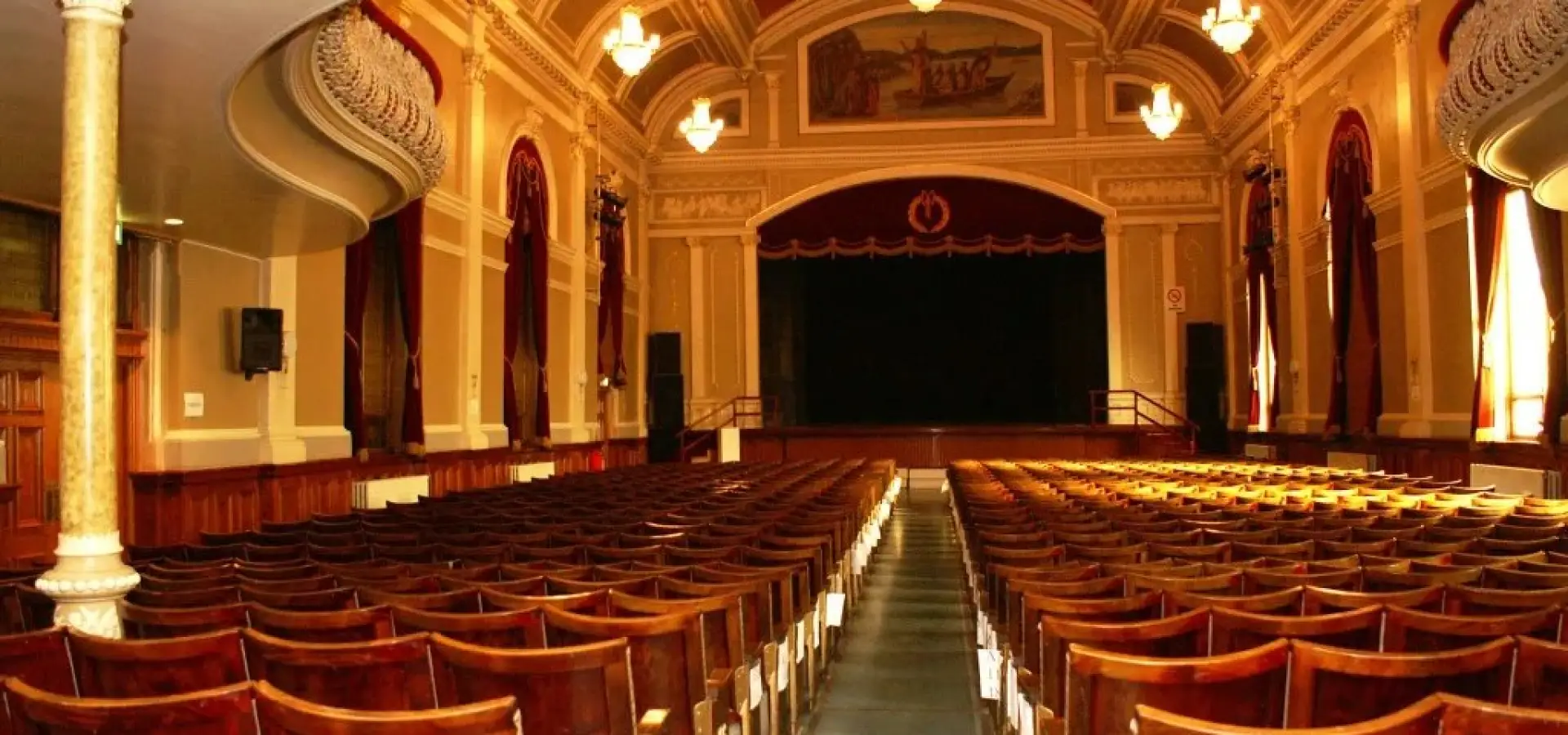 Saint Columb’s Hall, Londonderry photo