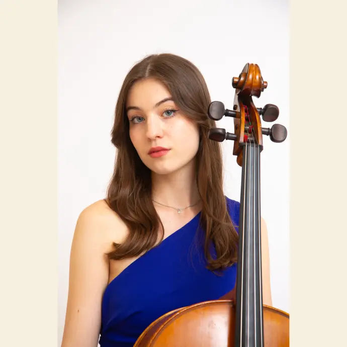 Flora Valila - Cello